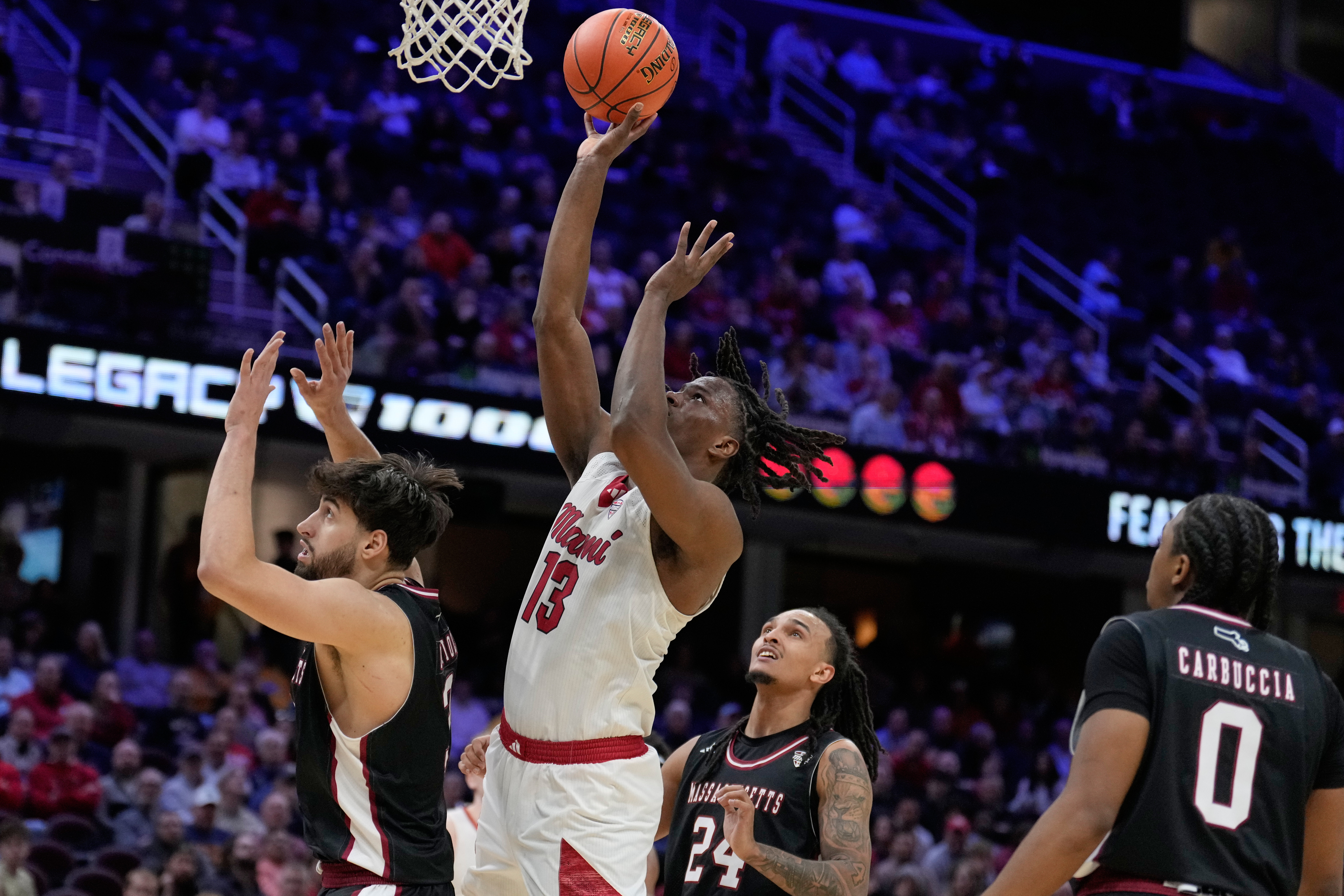 Antwone Woolfolk, Leonardo Bettiol, Marcus Banks