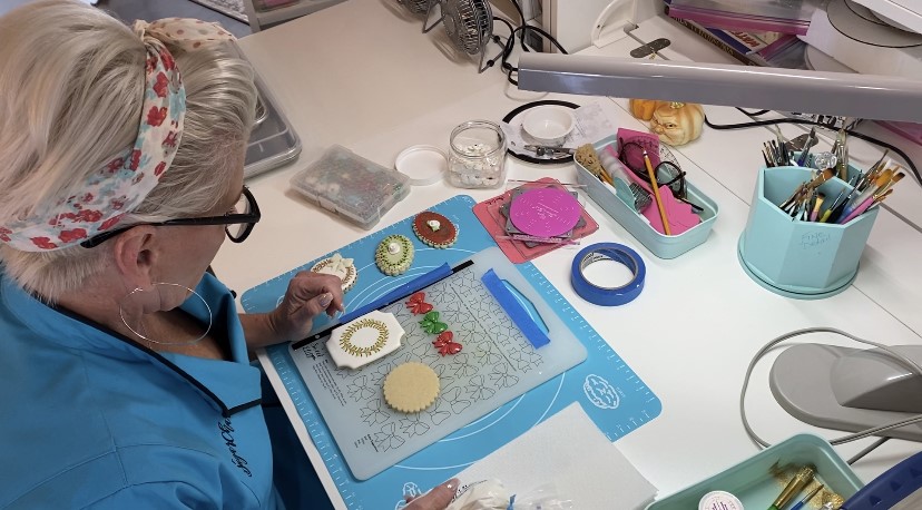 sugar chat cookie.jpg