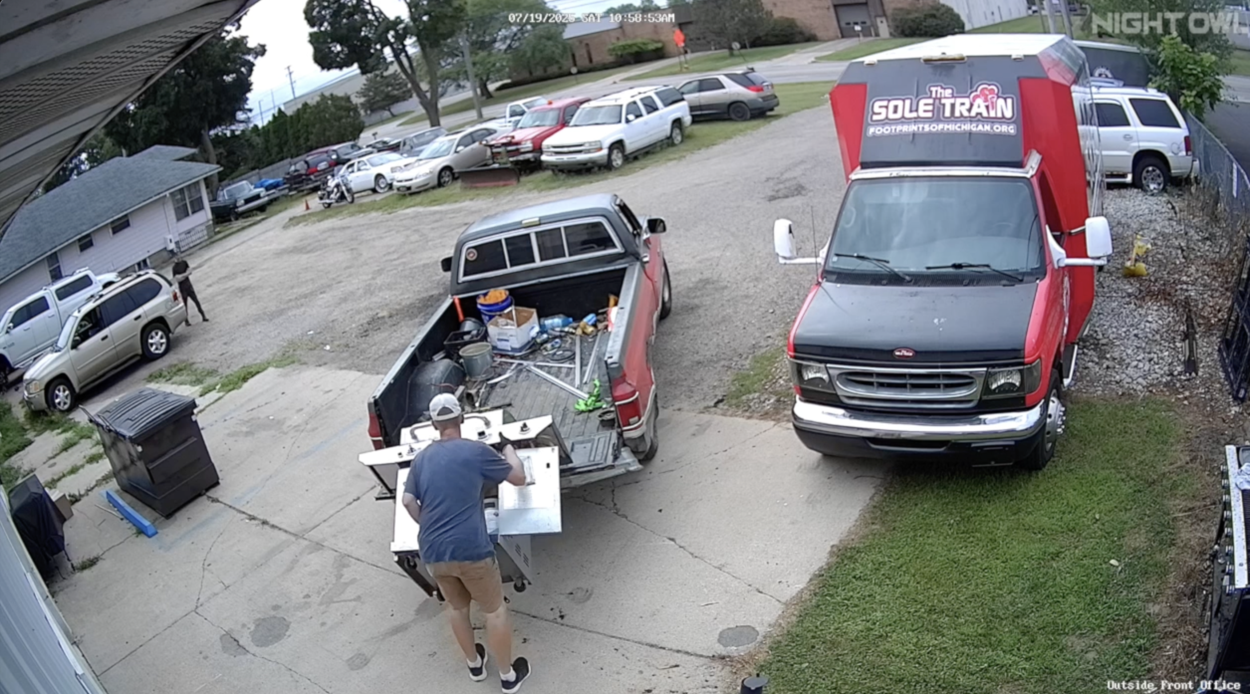 Grills stolen from Foot Prints of Michigan 