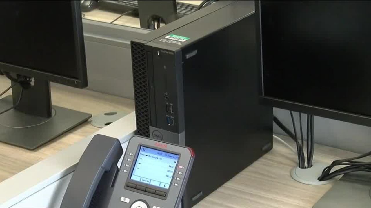 New 988 call center in Bakersfield
