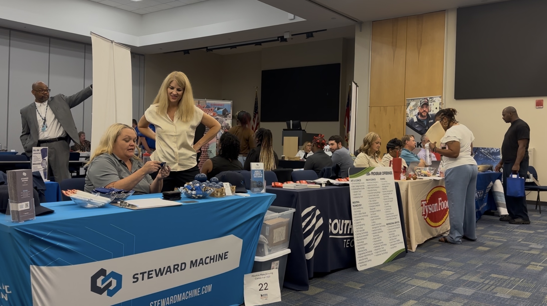 South Georgia job fair offers hundreds of manufacturing positions