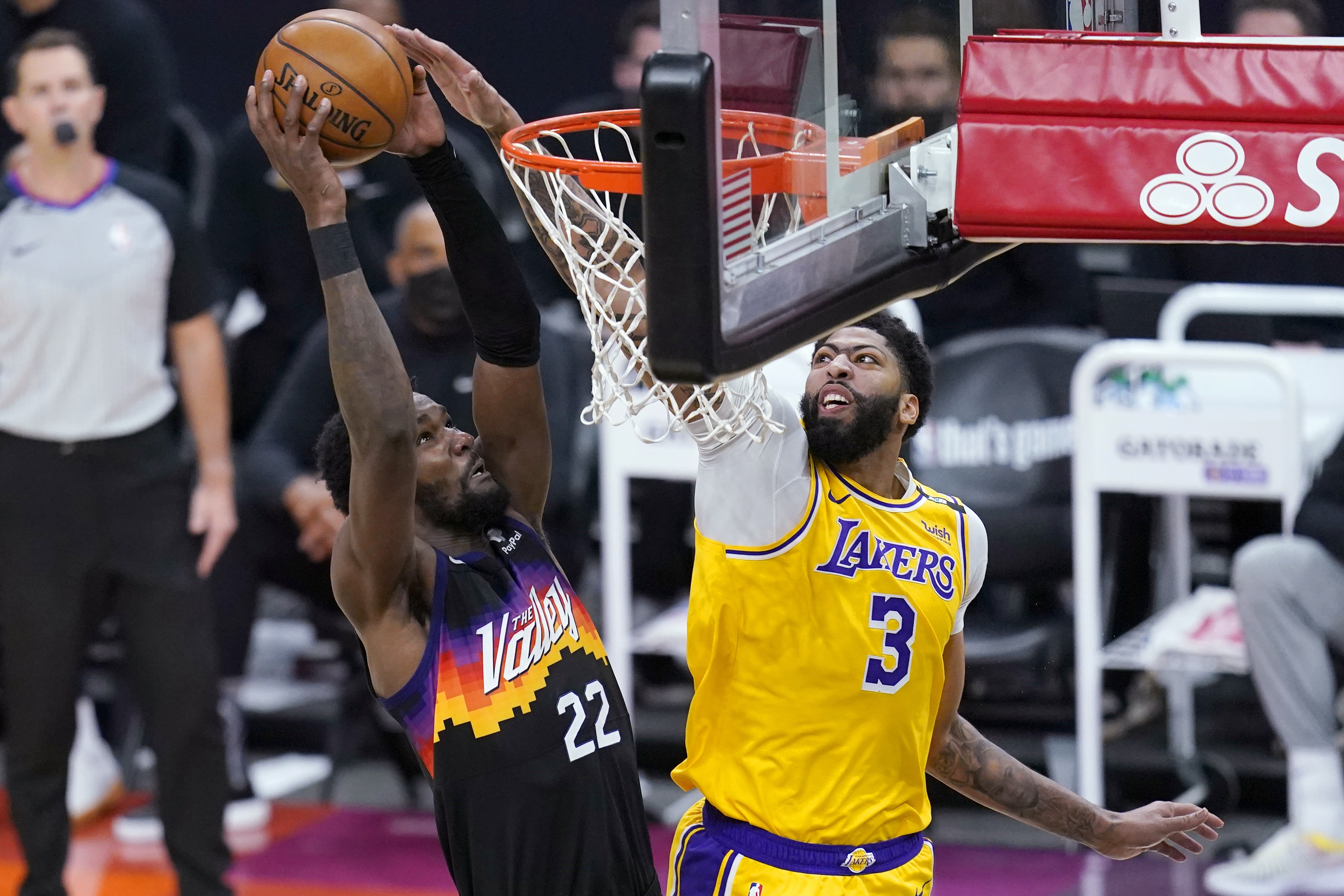 Lakers Suns Basketball