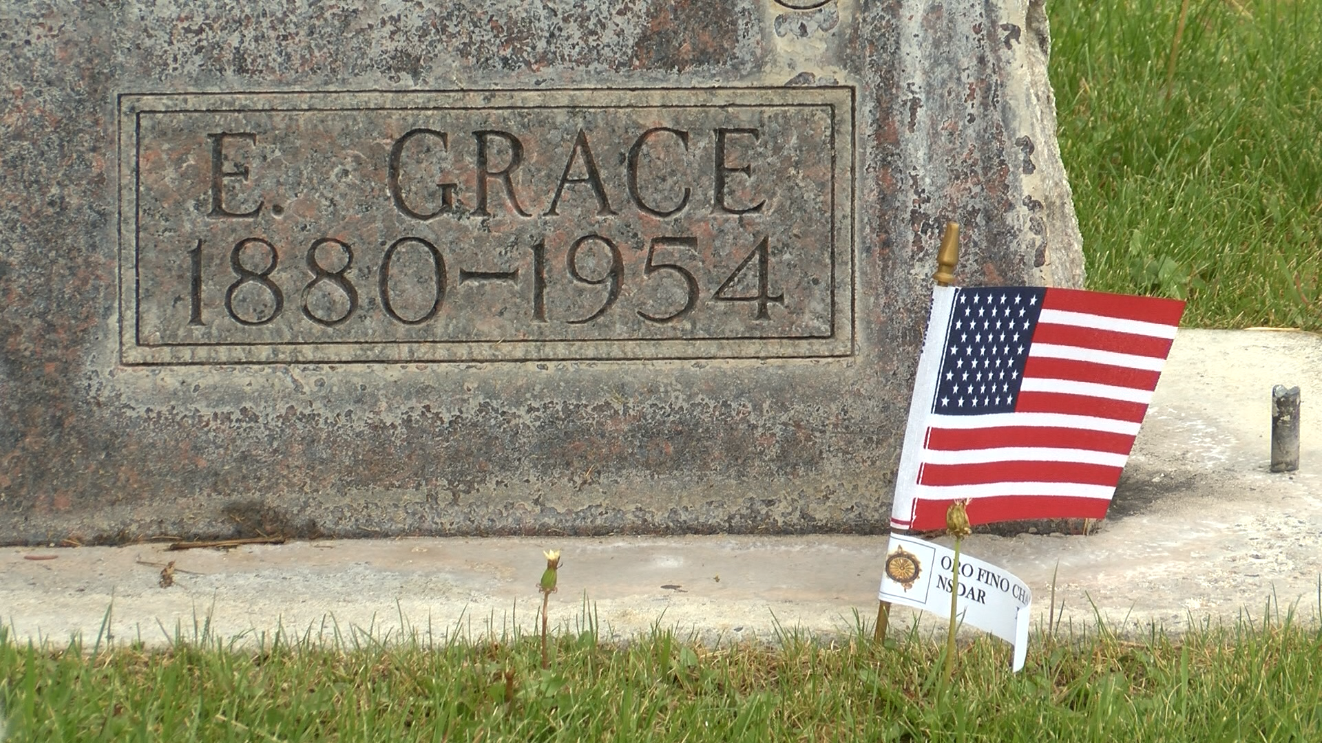 Daughters of American Revolution recognize members ahead of Memorial day