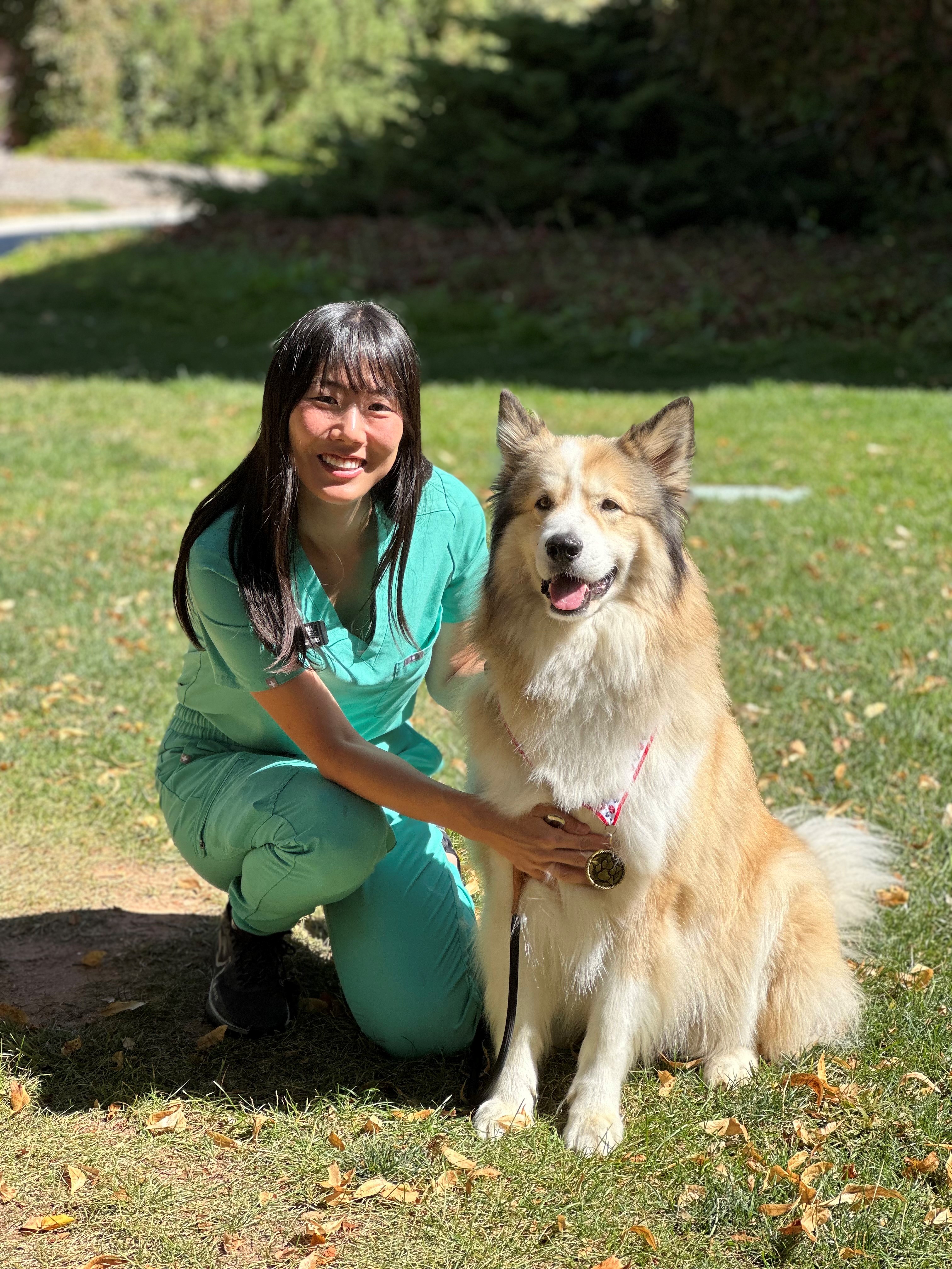 EunJi Kwak and "Top Dog" Blue