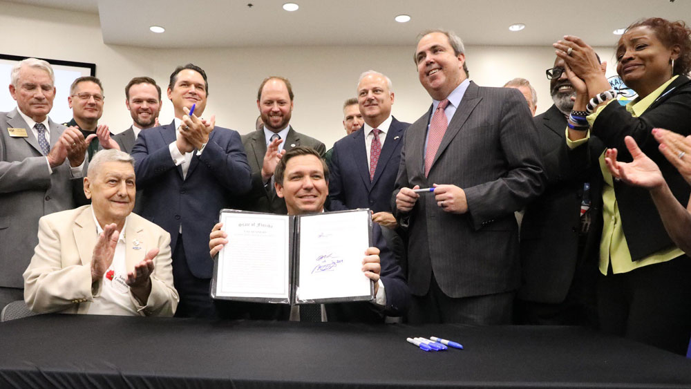 WPTV-DESANTIS-IMMIGRATION-ENFORCEMENT-BILL-.jpg