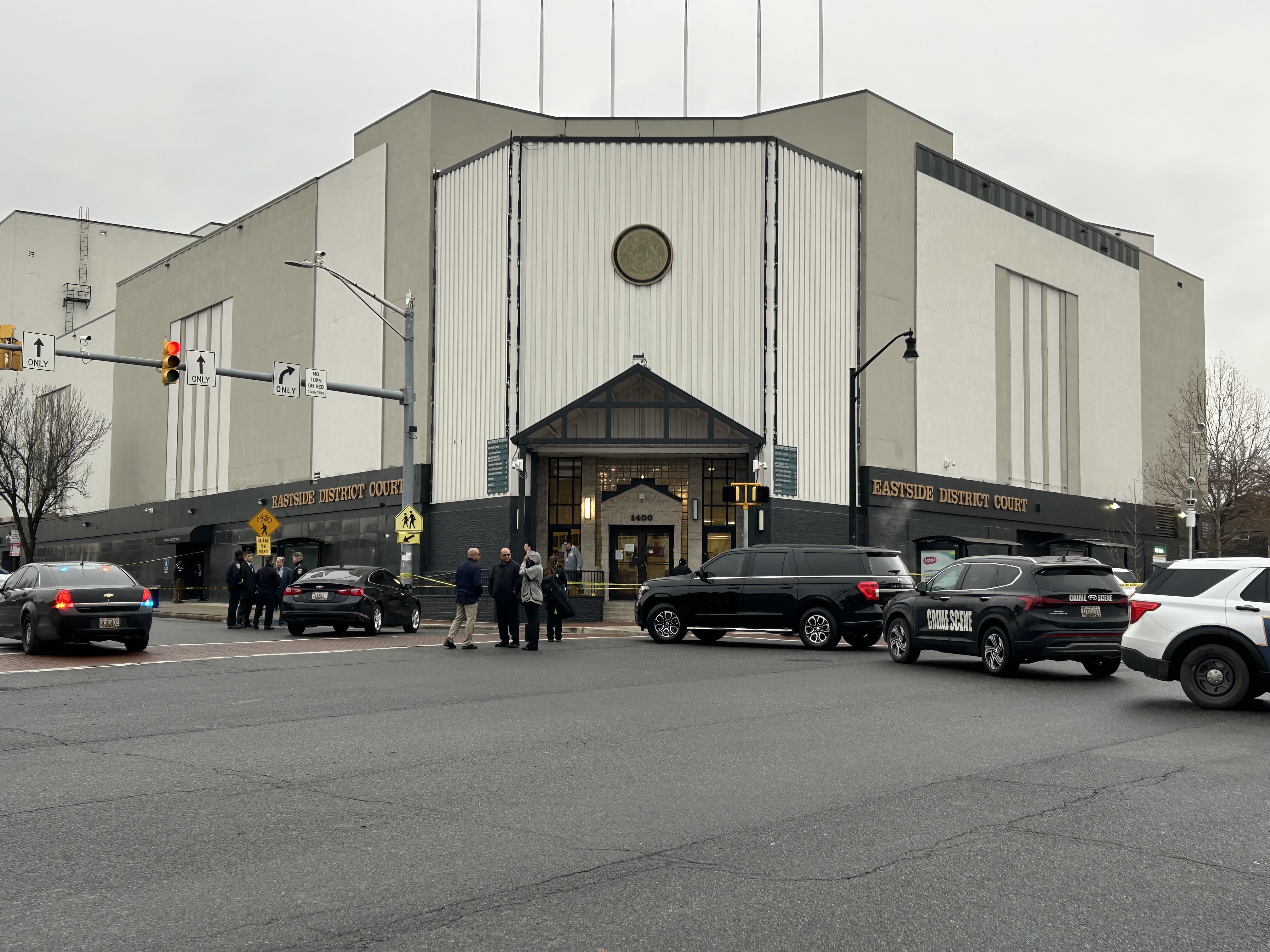 Shooting scene North Ave District Courthouse