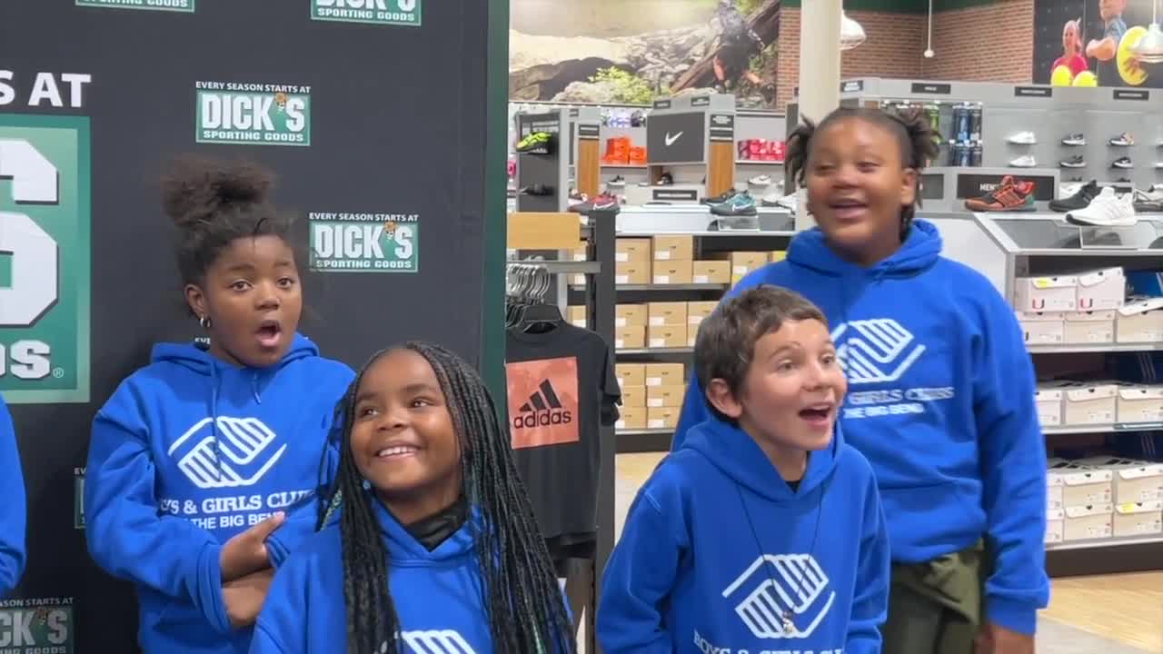 FSU legend Charlie Ward takes kids on shopping spree at Dick's Sporting Goods