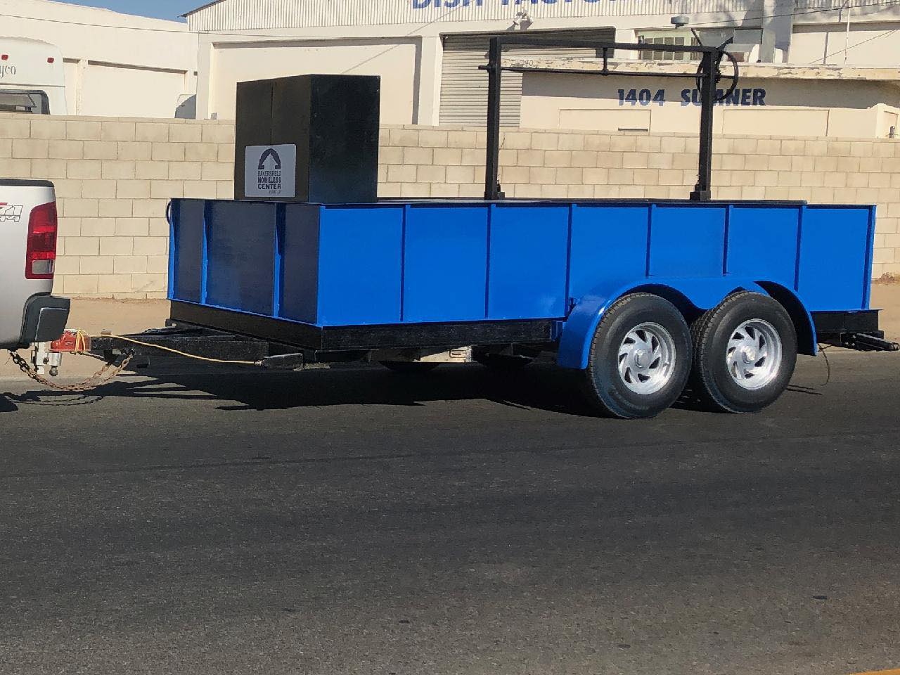 186449069_4592578287423079_6013556000928566399_n.jpegBakersfield Homeless Center’s Big Blue BBQ grill stolen from storage yard
