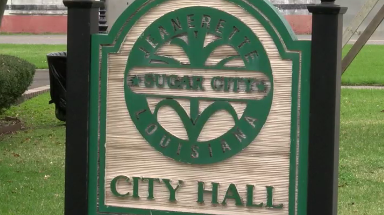 Jeanerette City Hall.PNG