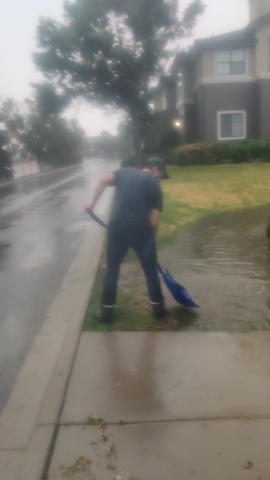 Family concerned about flooding near their Highlands Ranch apartment 