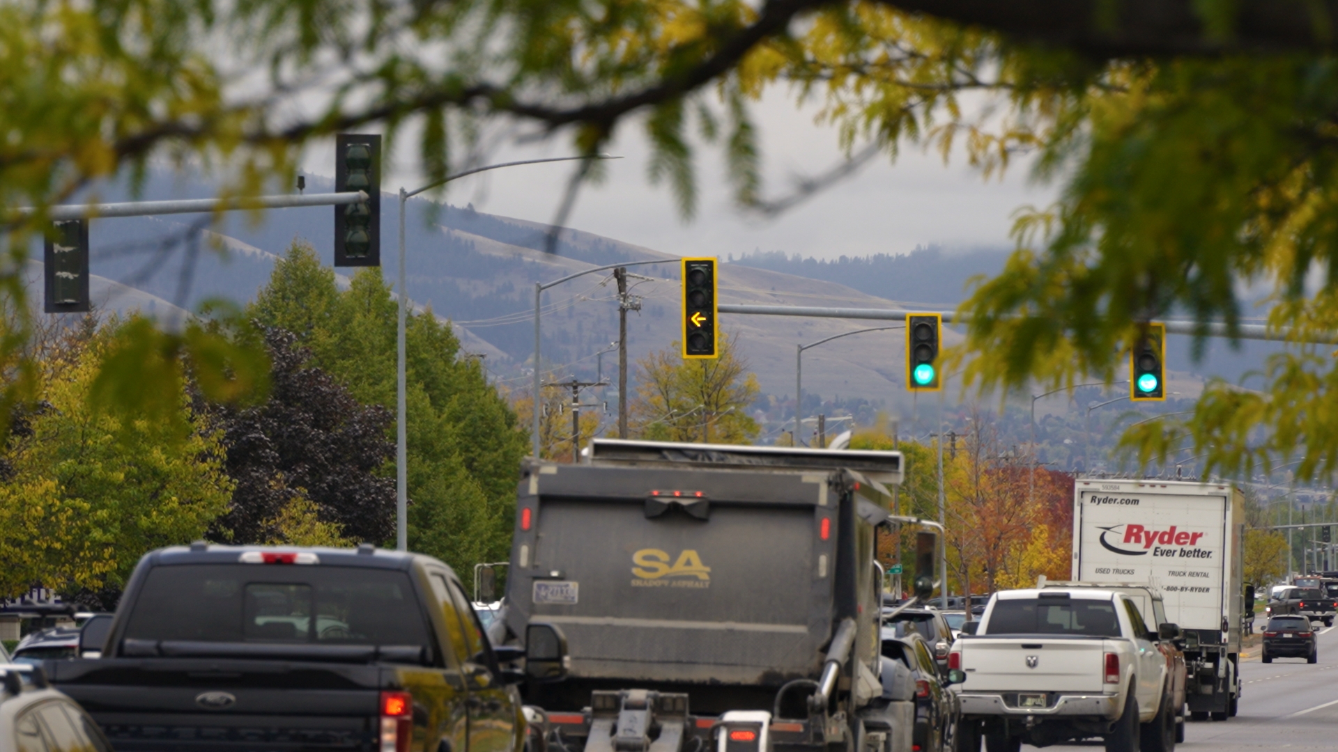 England and Reserve Stop Light