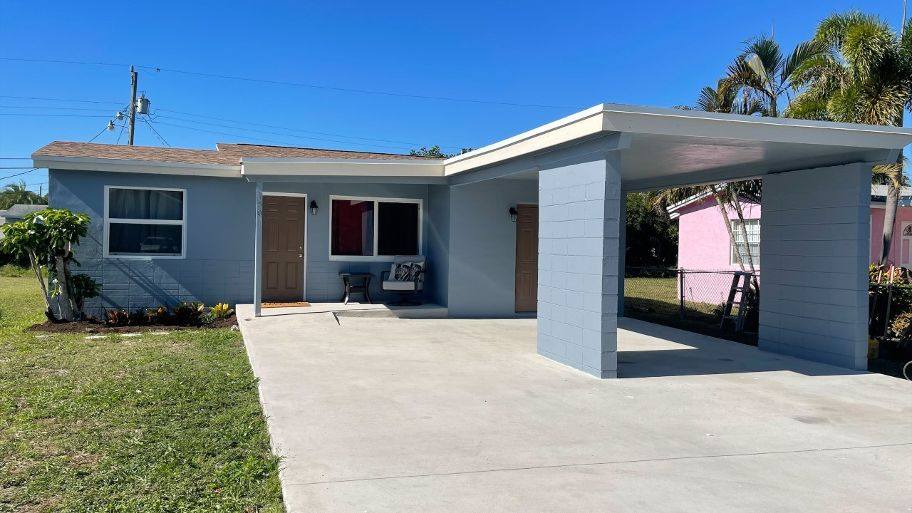 A Delray Beach home gets a makeover by Habitat For Humanity of South Palm Beach County and Waste Management on Jan. 14, 2022.jpg