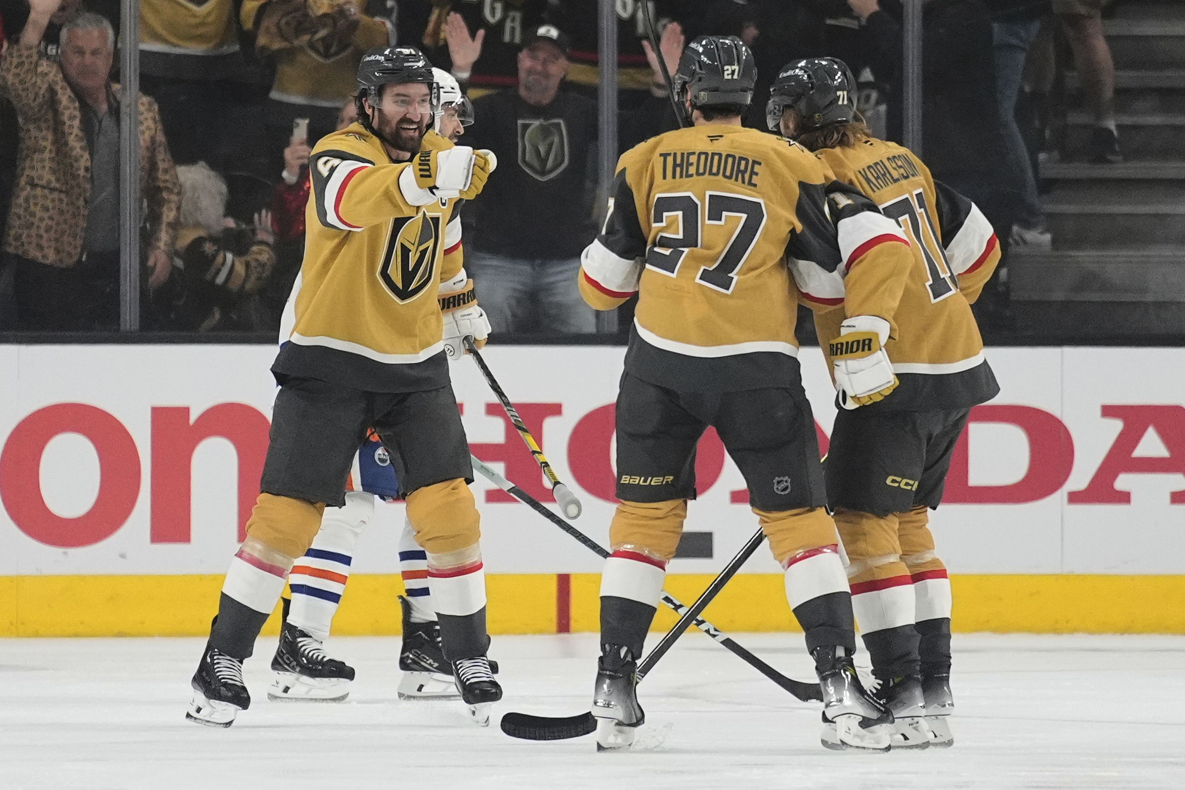 Oilers Golden Knights Hockey