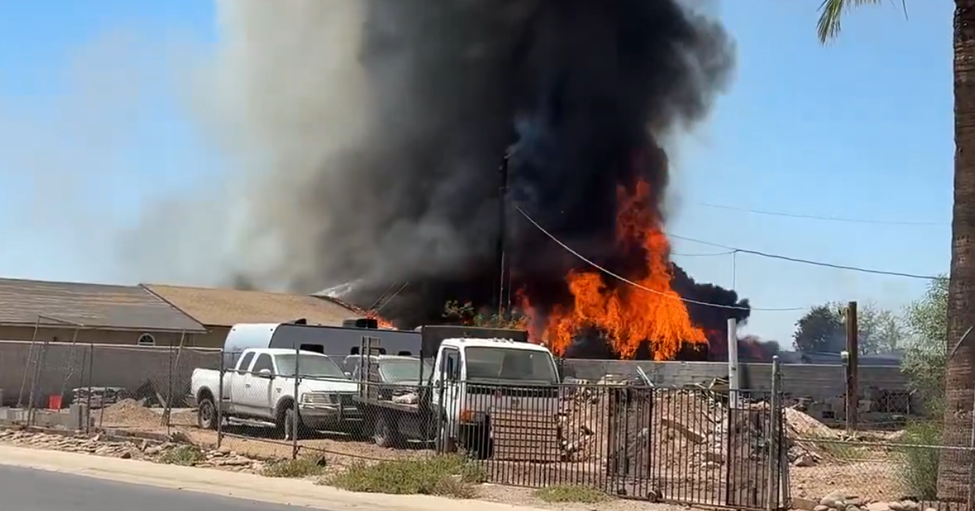 43rd Ave and Southern mobile home fire 