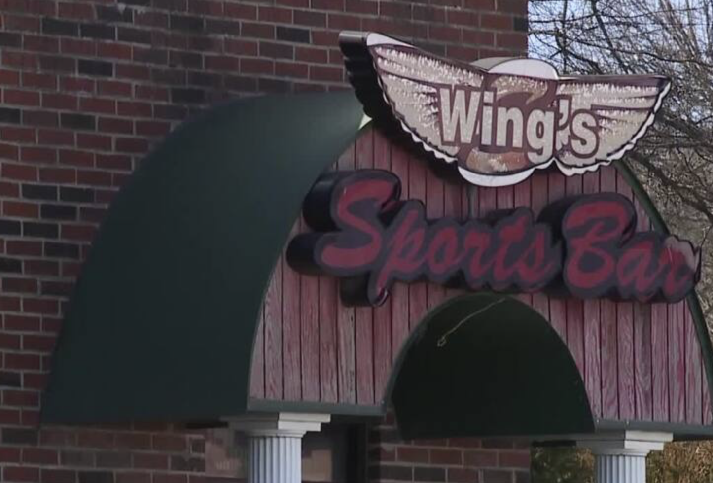 Wings Sports Bar