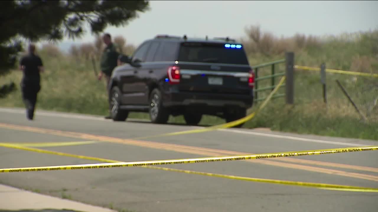Two people rescued from armed suspect near Bear Creek Lake Park, says JeffCo Sheriff's Office