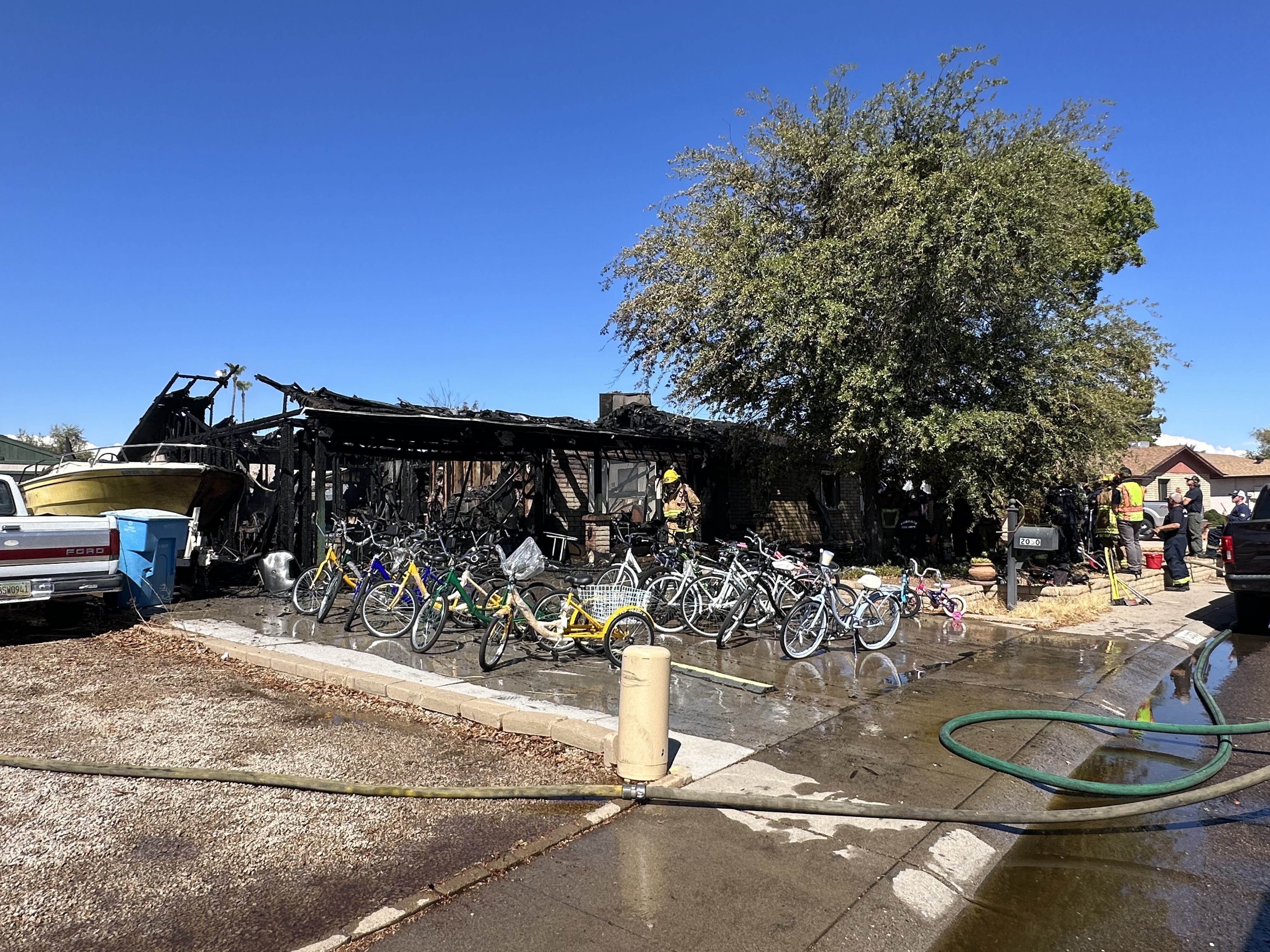 19th ave/bell house fire