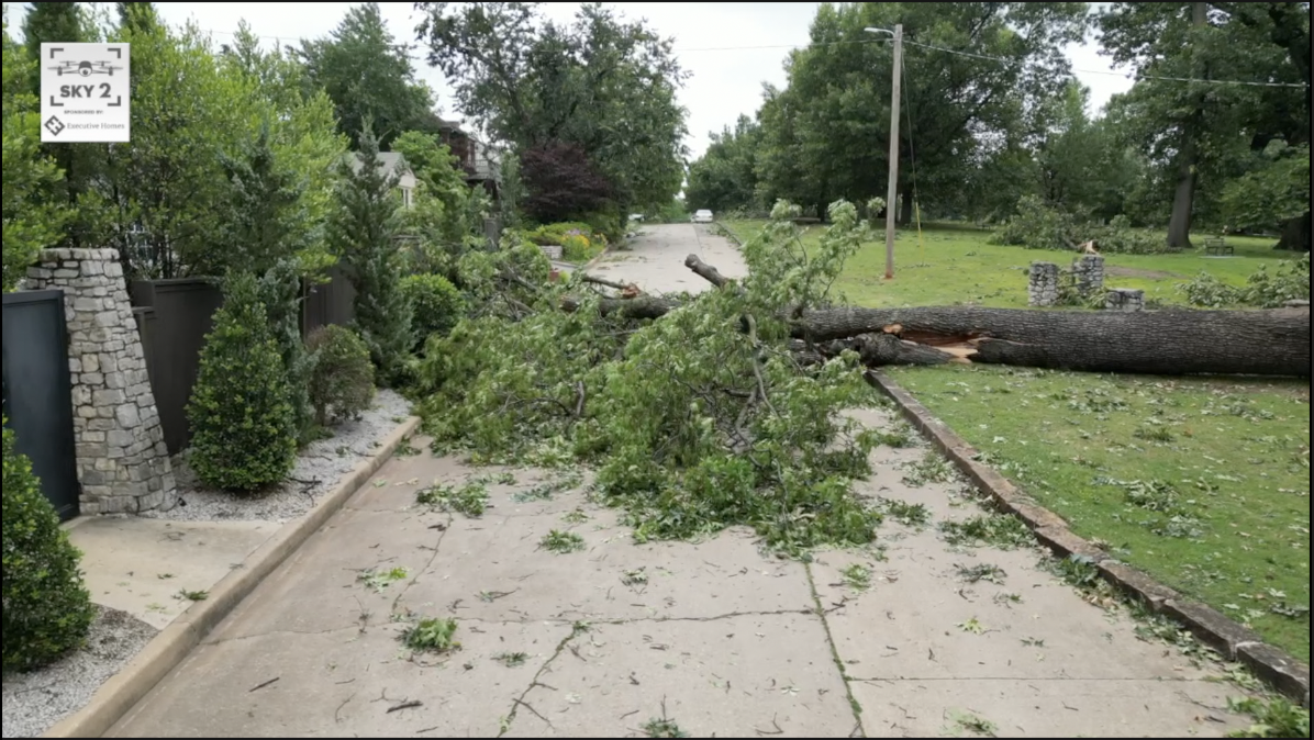 file fathers day storm