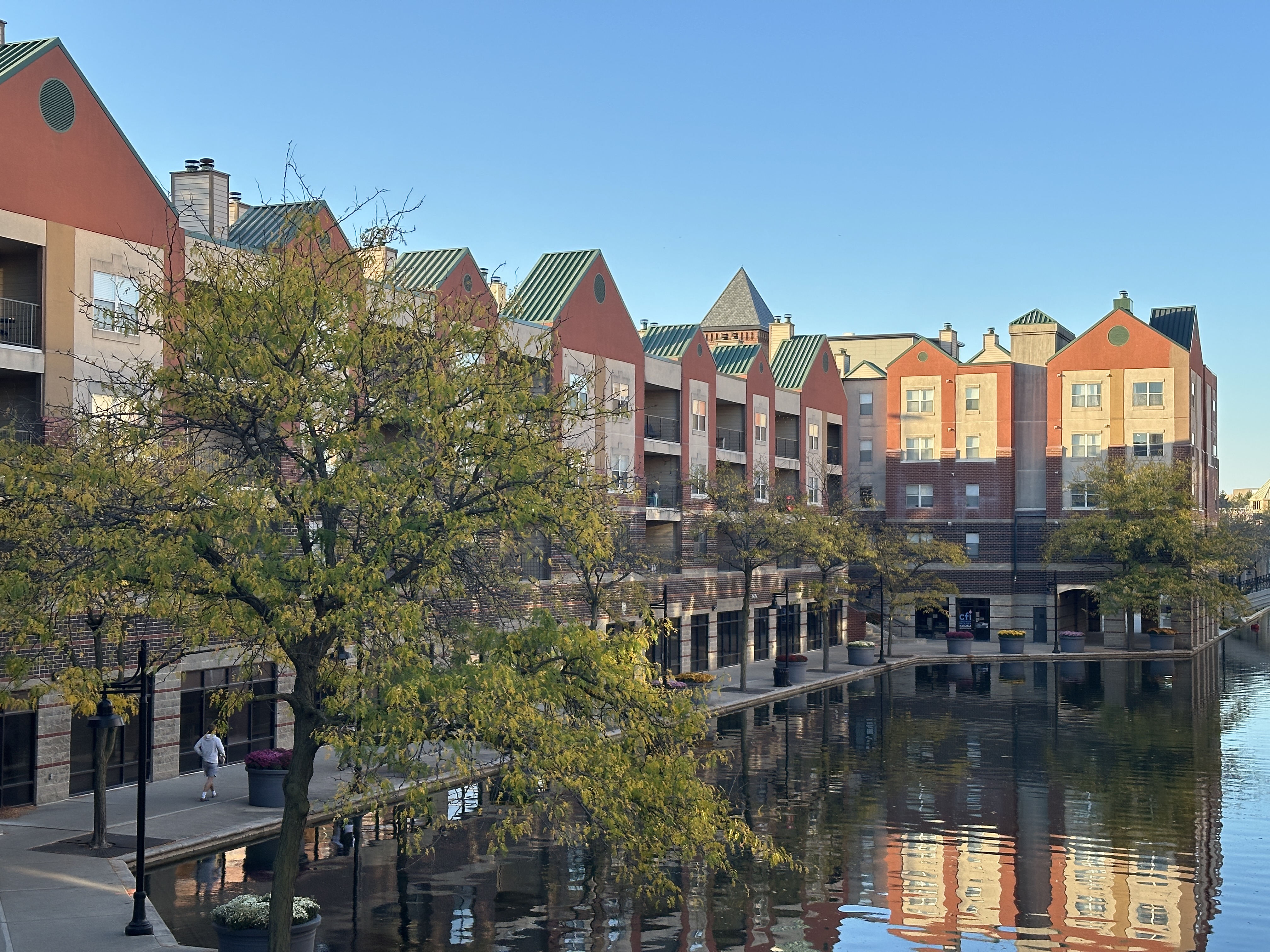 Canal Square Apartments 