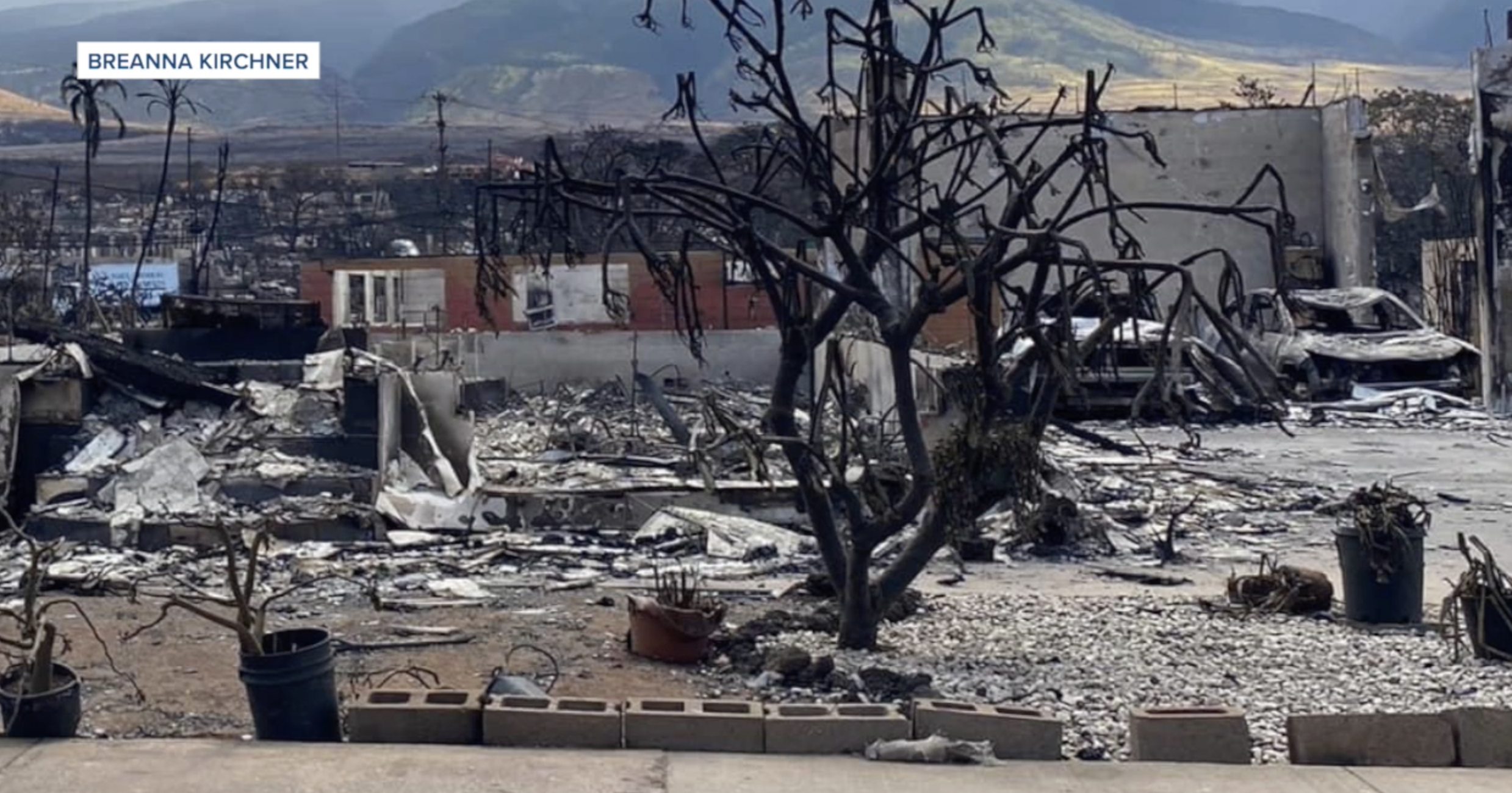 San Diego sisters' family homes burned during Lahaina visit