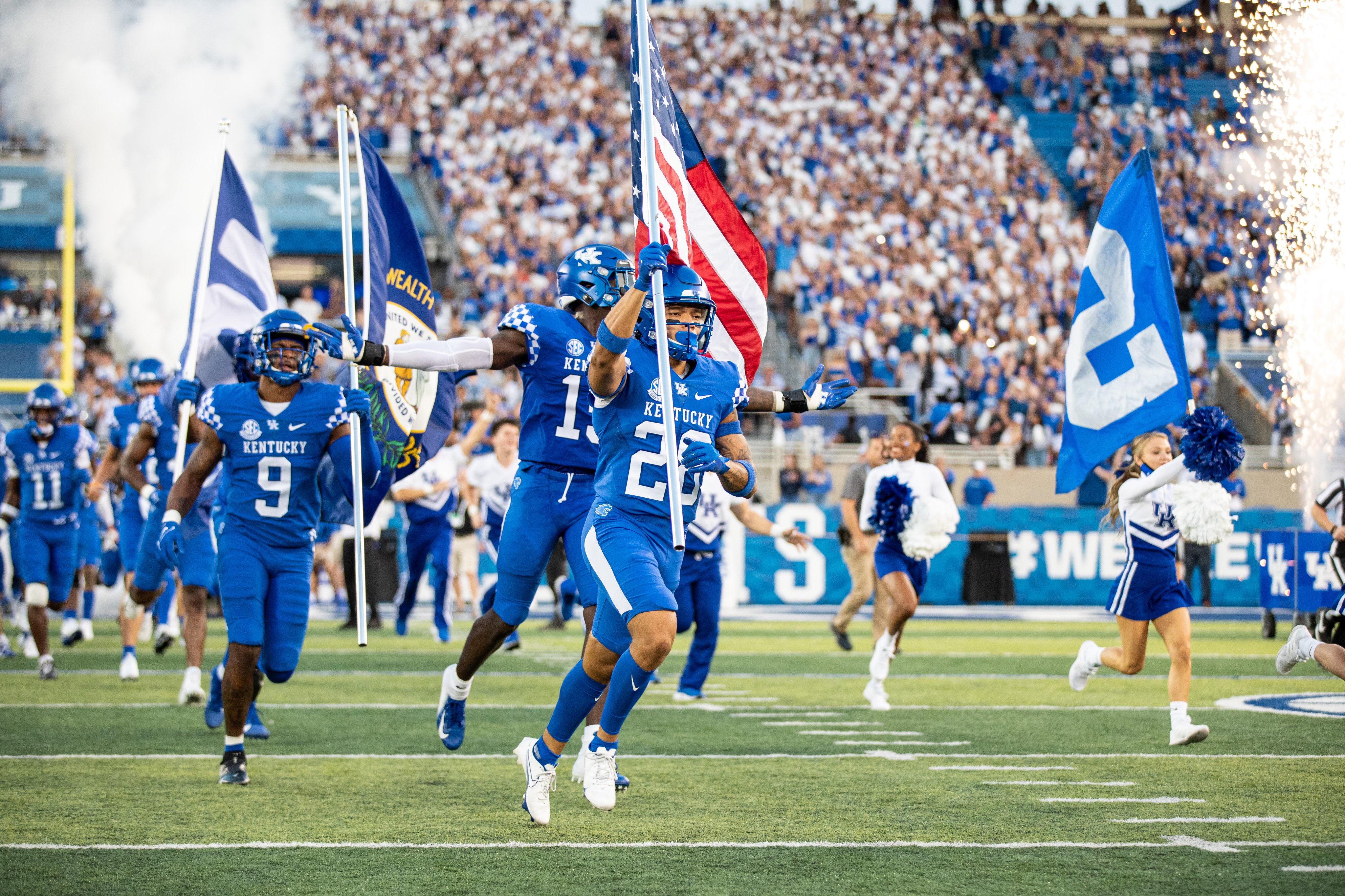 uk football kroger field kentucky