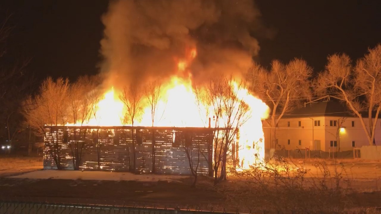N Elizabeth St Fire.jpg