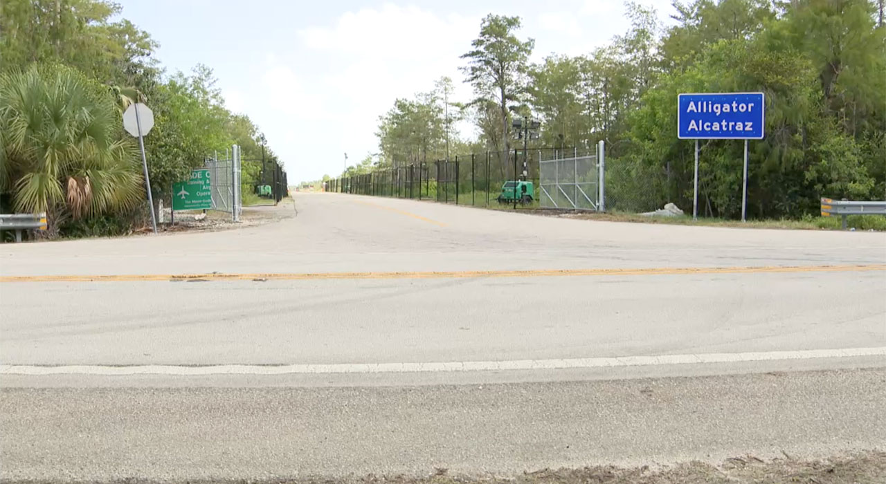 Alligator Alcatraz 