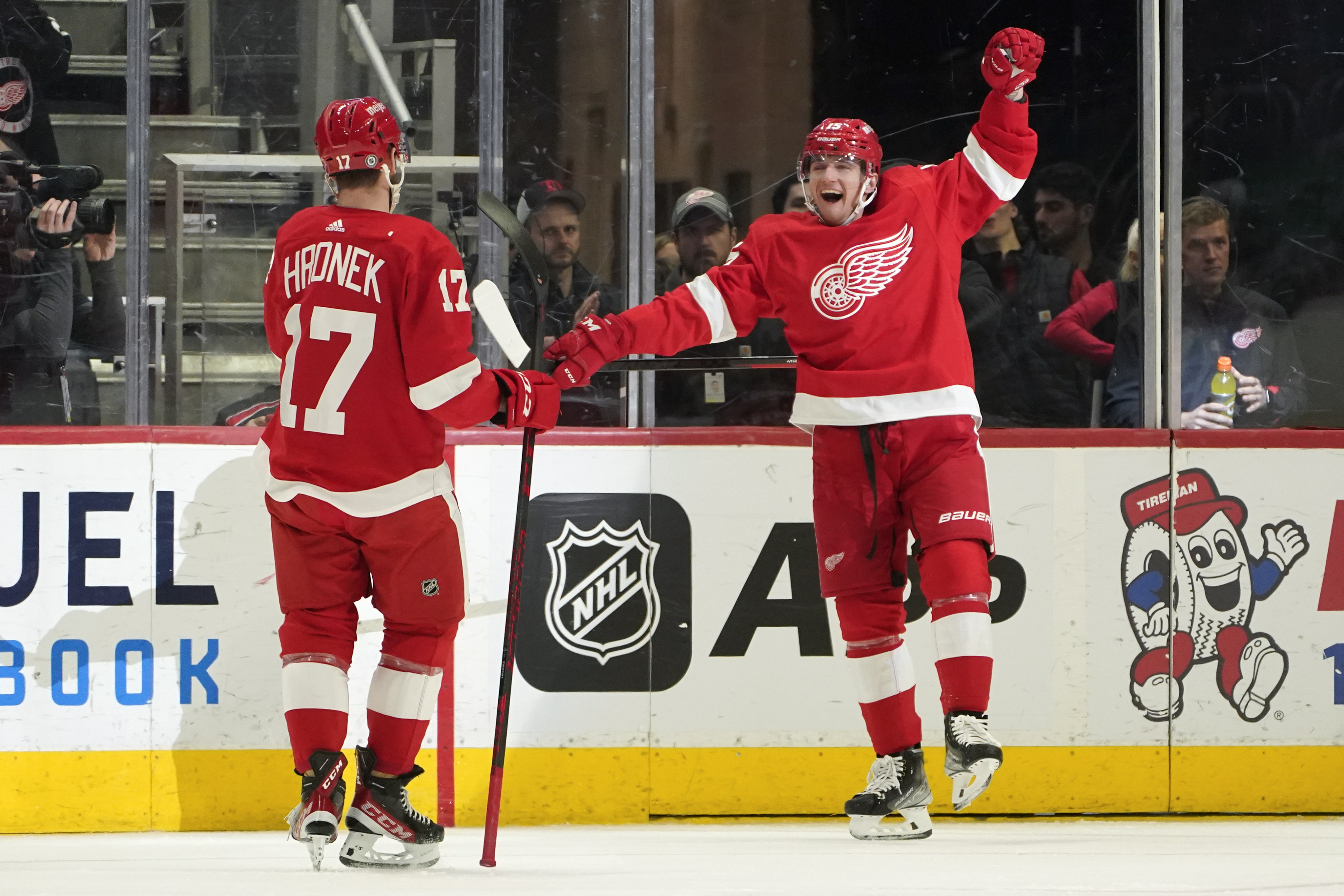Jakub Vrana Bruins Red Wings Hockey