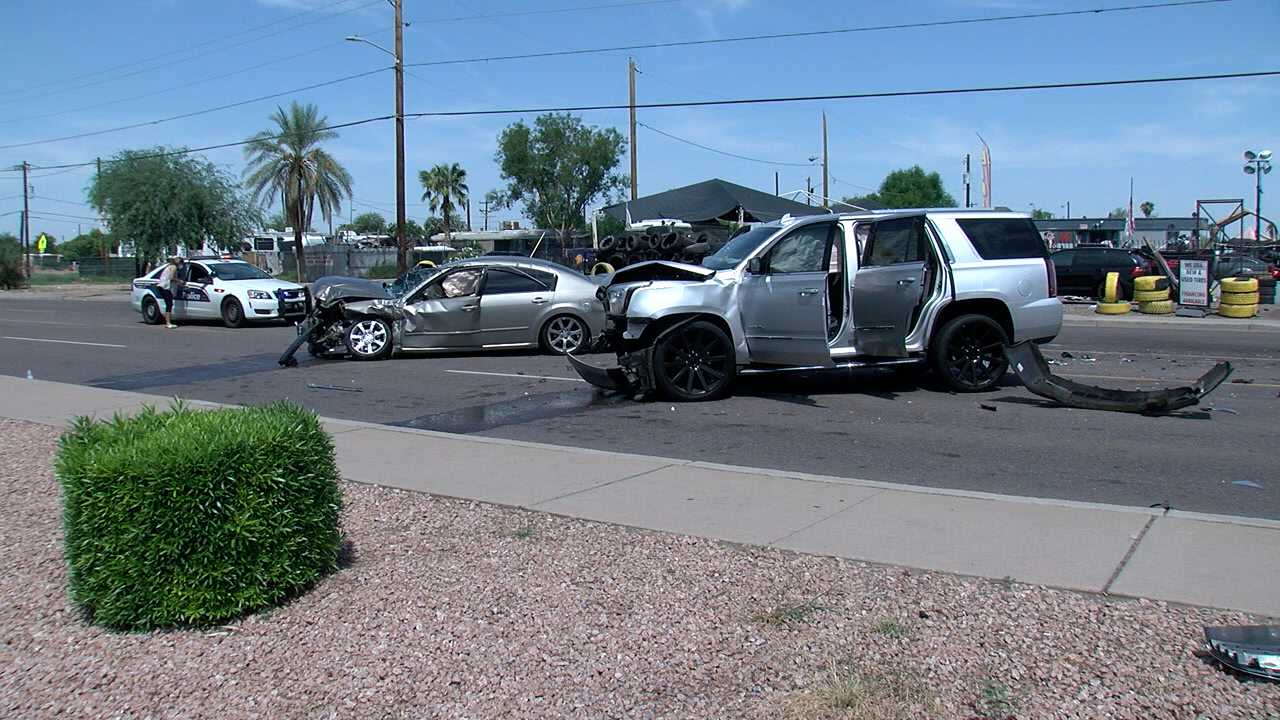 41st Ave and Van Buren Axe01.png