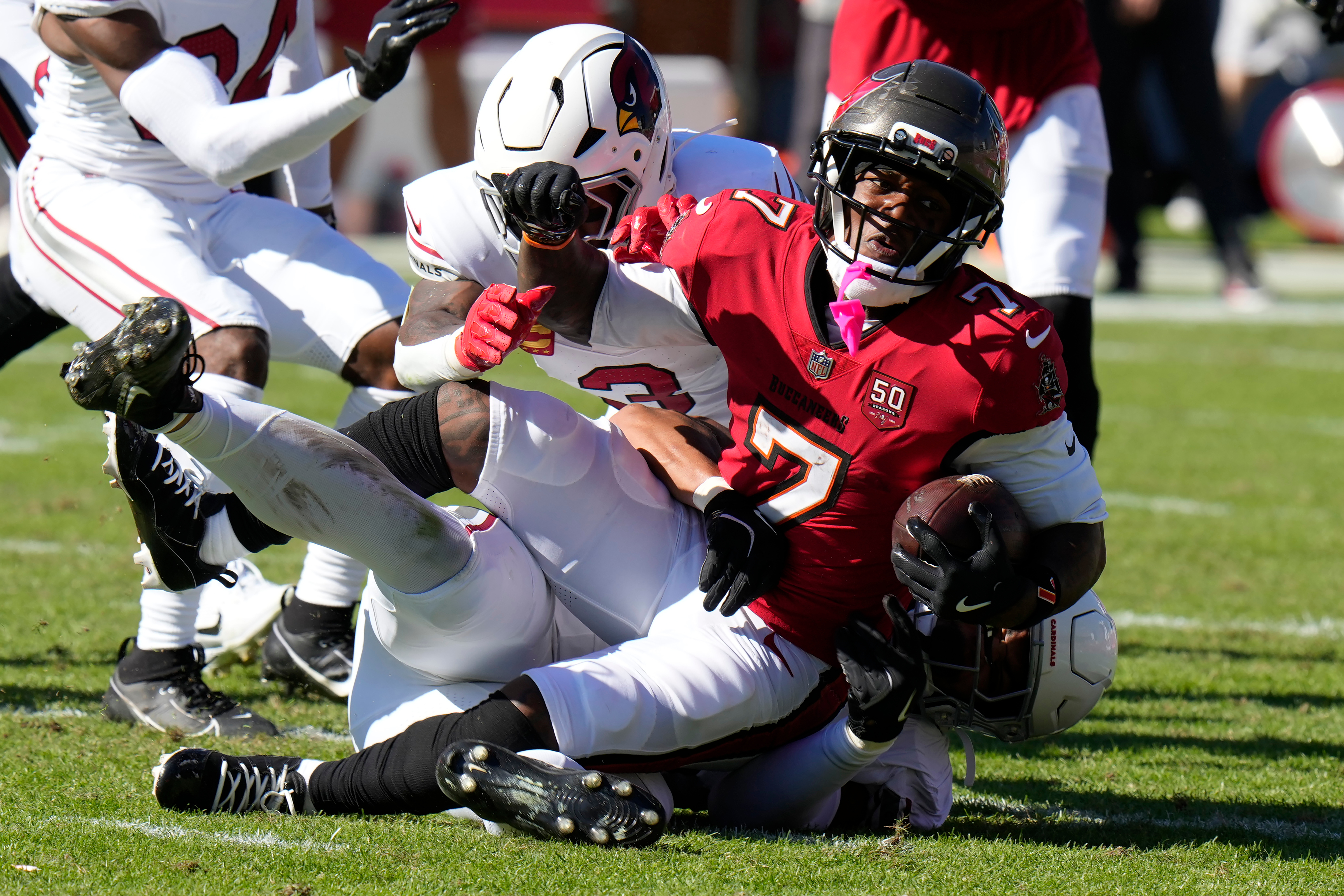 Cardinals Buccaneers Football