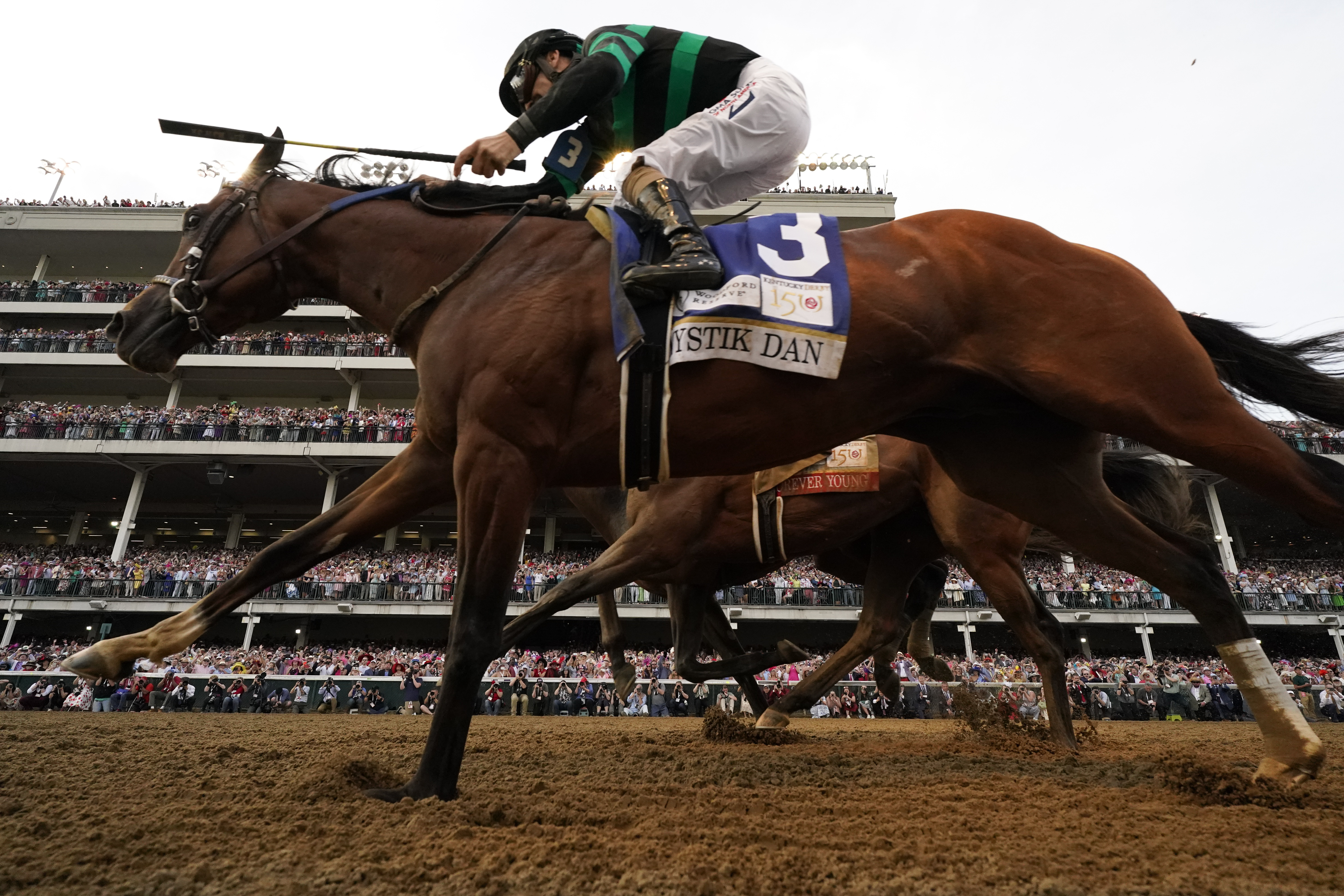 APTOPIX Kentucky Derby Horse Racing