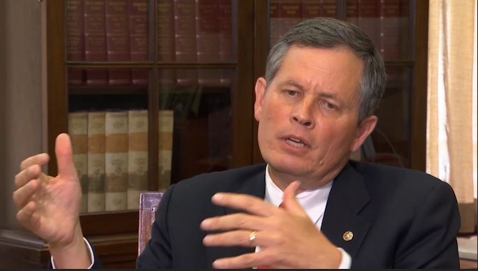 Steve Daines MLB Bill.JPG