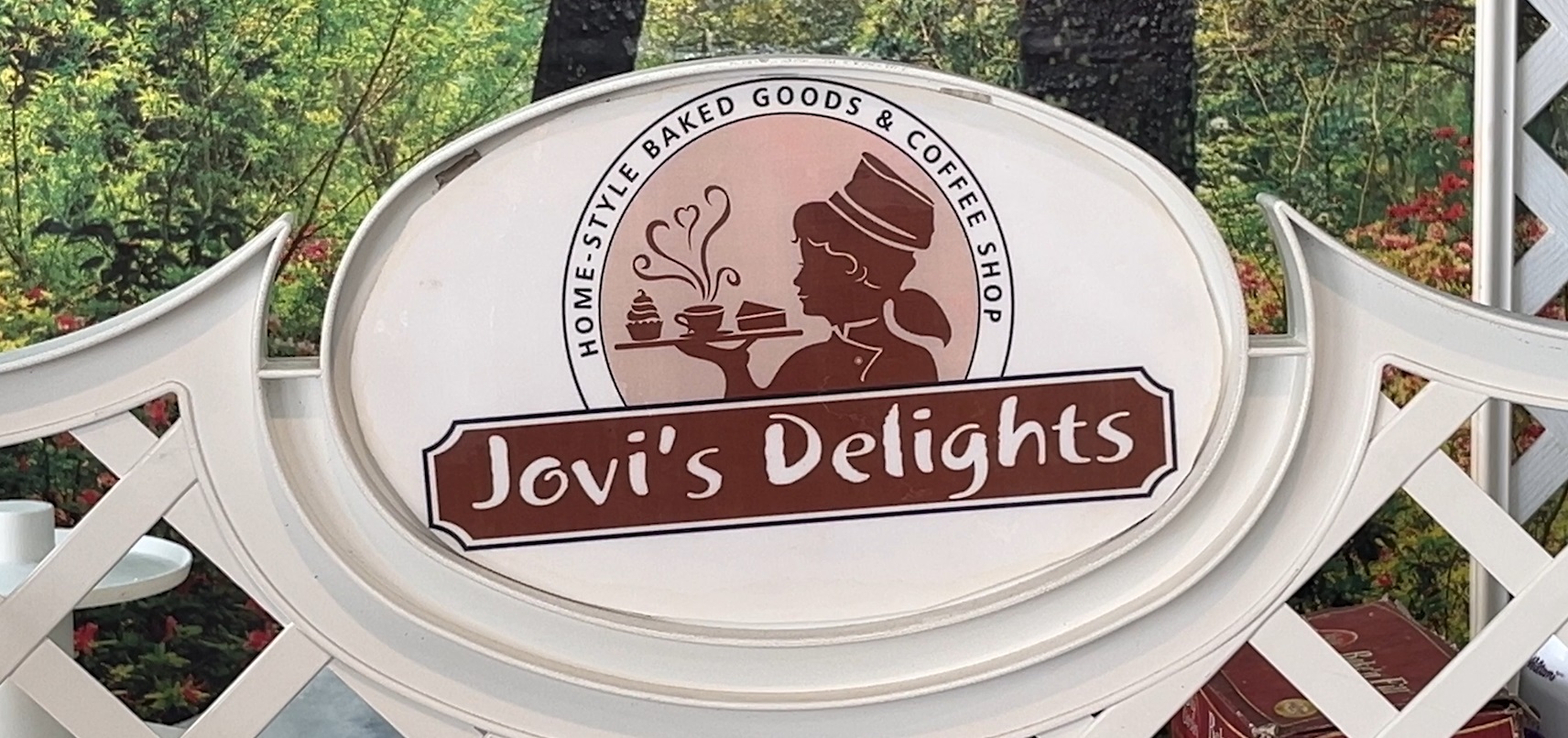 jovis delights.jpg