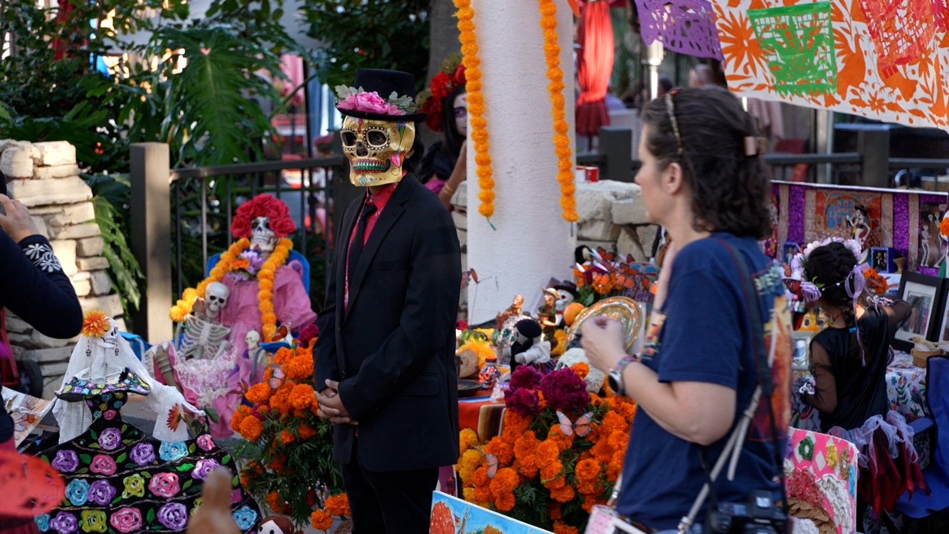 thumbnail_DIA-MUERTOS.jpg