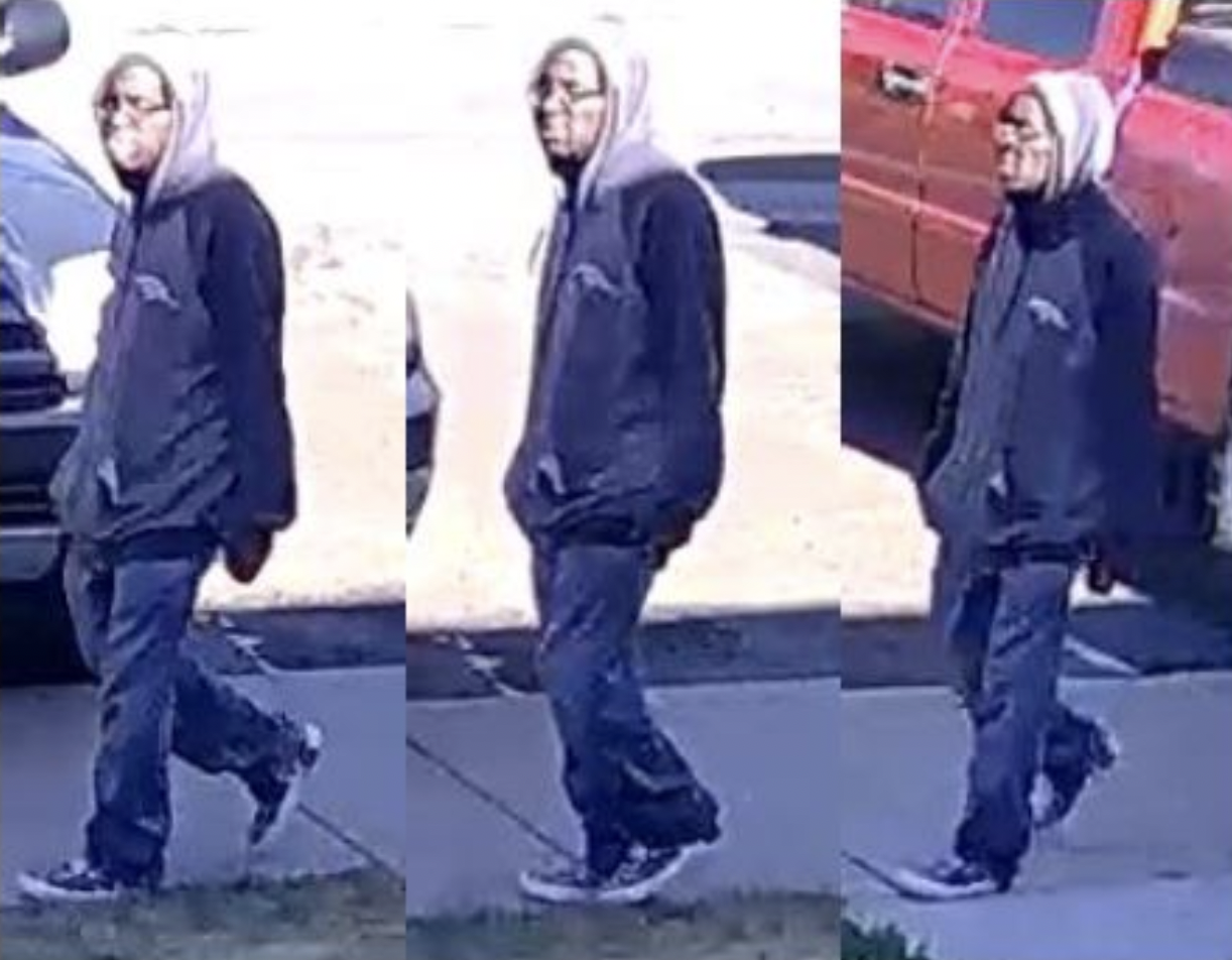 Police searching for person accused of injuring child at Aurora apartment complex
