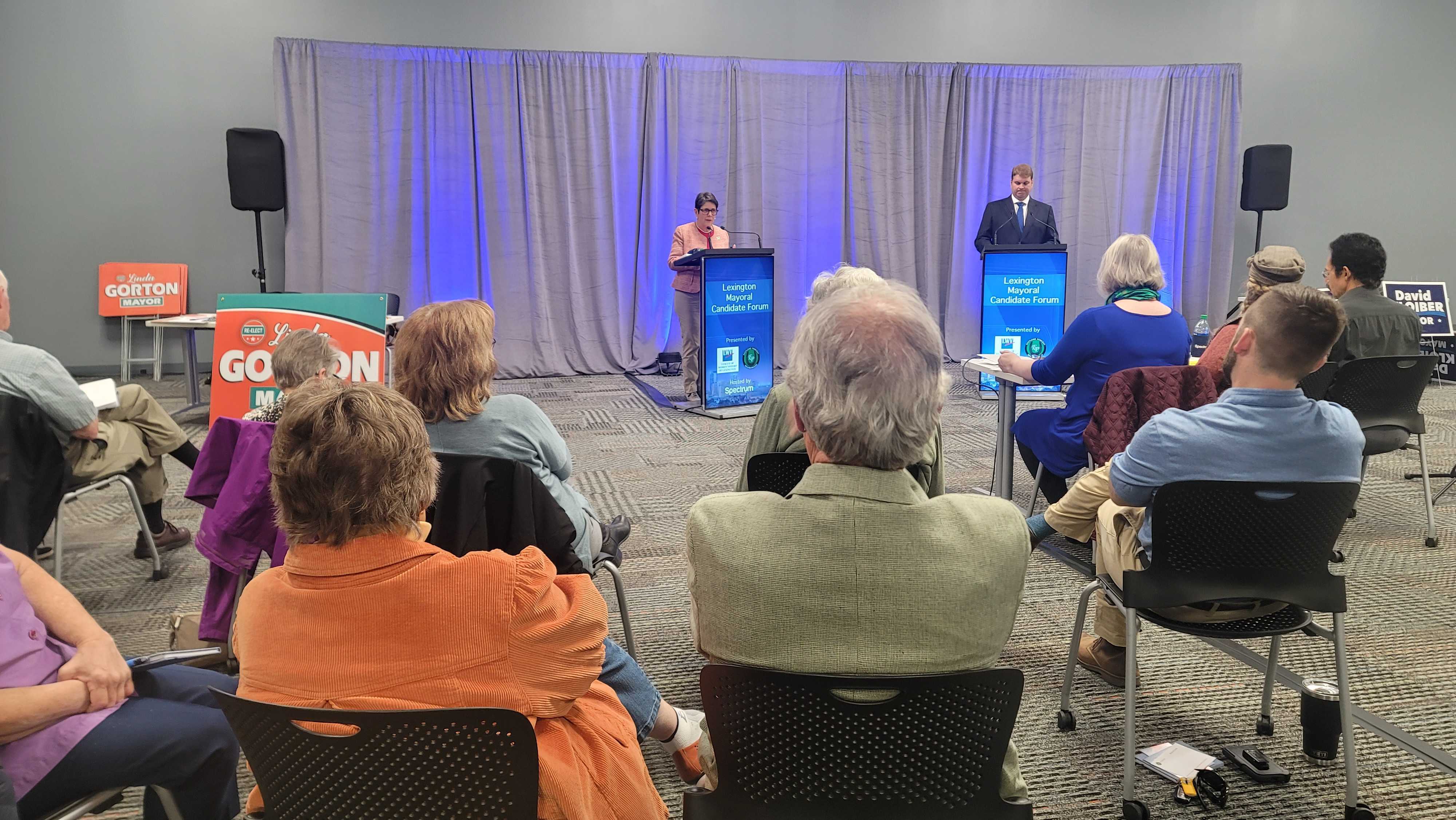 mayoral forum.jpg