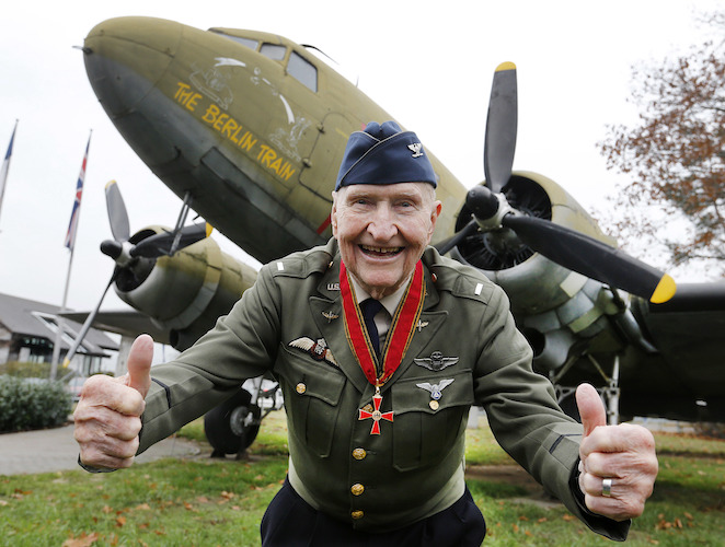 Obit Candy Bomber