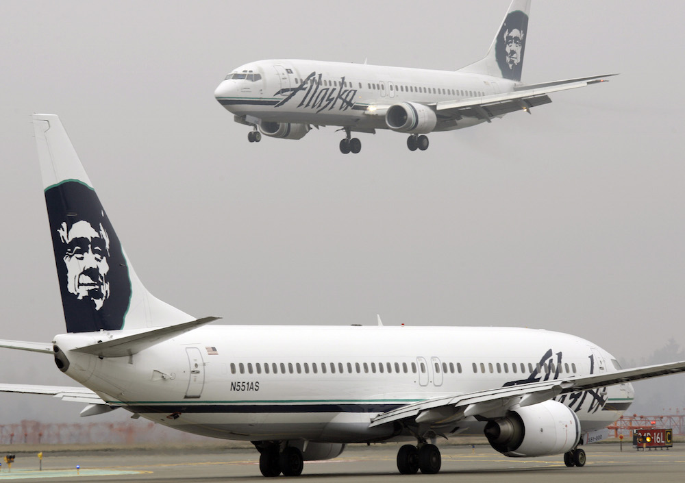 Alaska Airlines resumes flights in Portland, Spokane after temporarily suspending them due to hazardous air quality