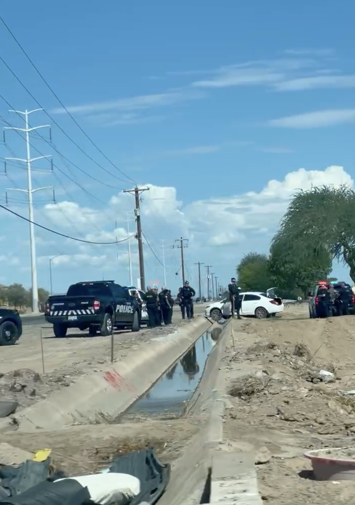 Avondale, Goodyear armed robbery pursuit 8/27