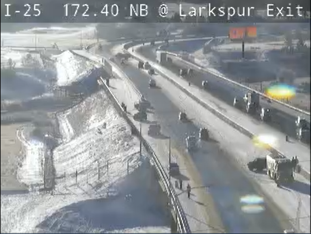 multiple vehicles crash on nb i-25 in larkspur.png