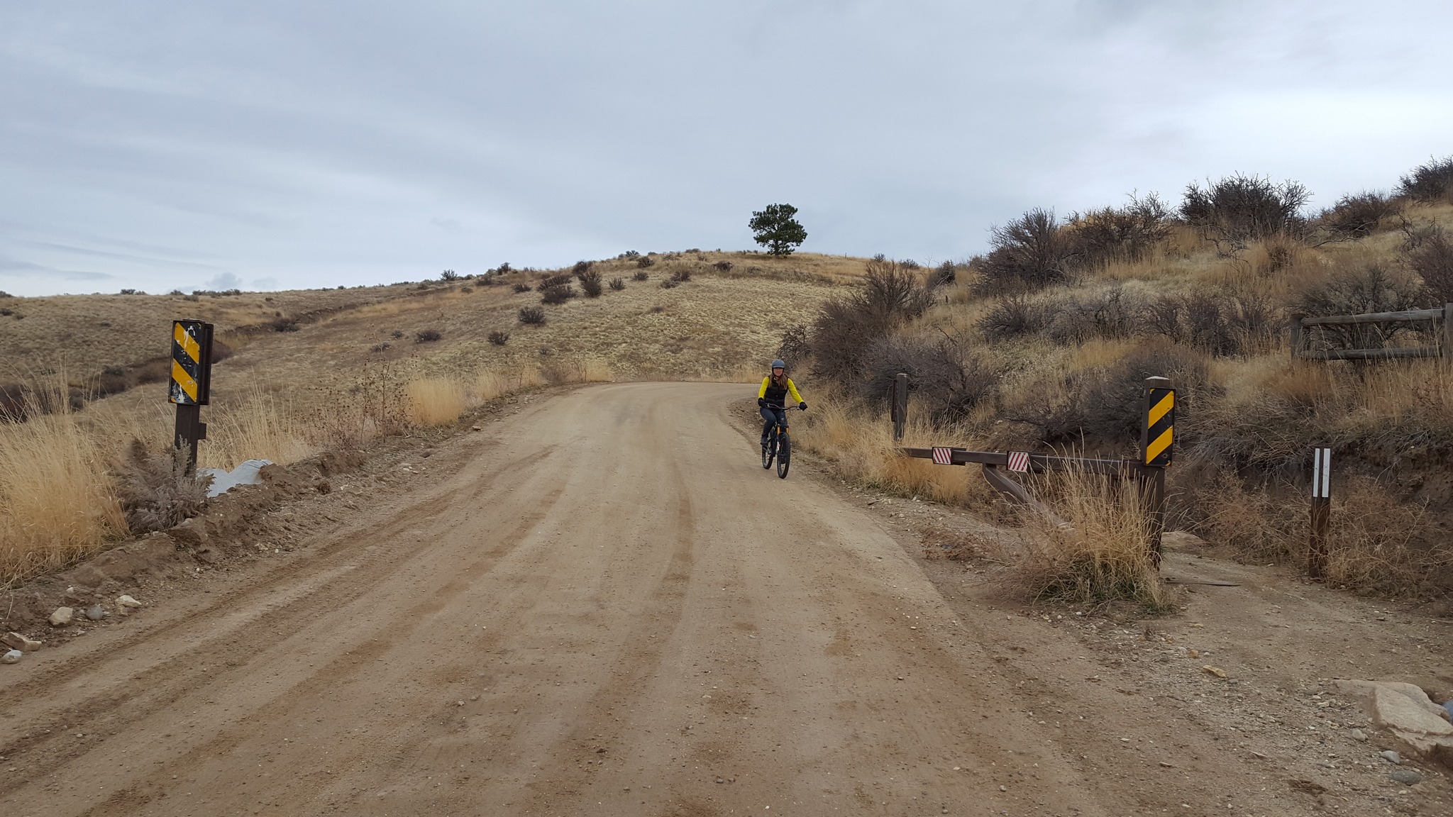 8th Street Extension Road Ridge to Rivers trail