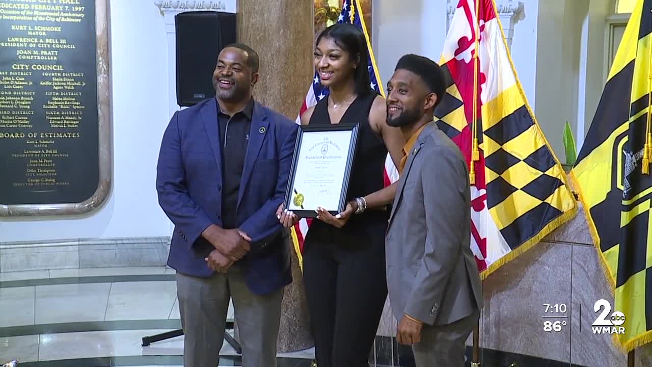 Angel Reese key to city.jpg