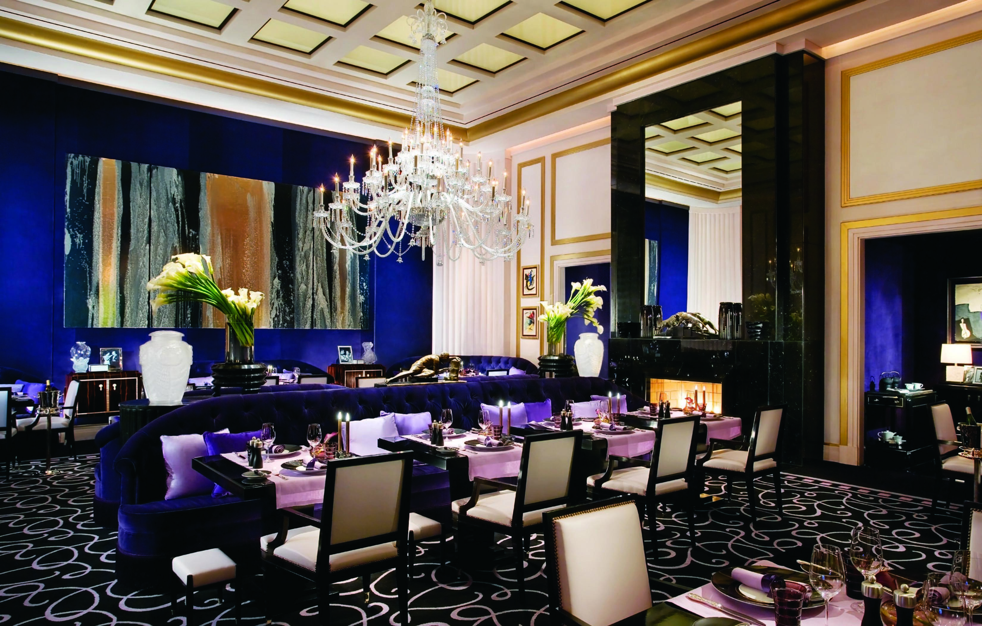 Robuchon dining room.jpg