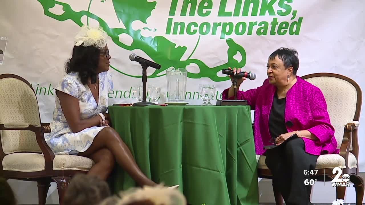Kelly Swoope and Dr. Carla Hayden