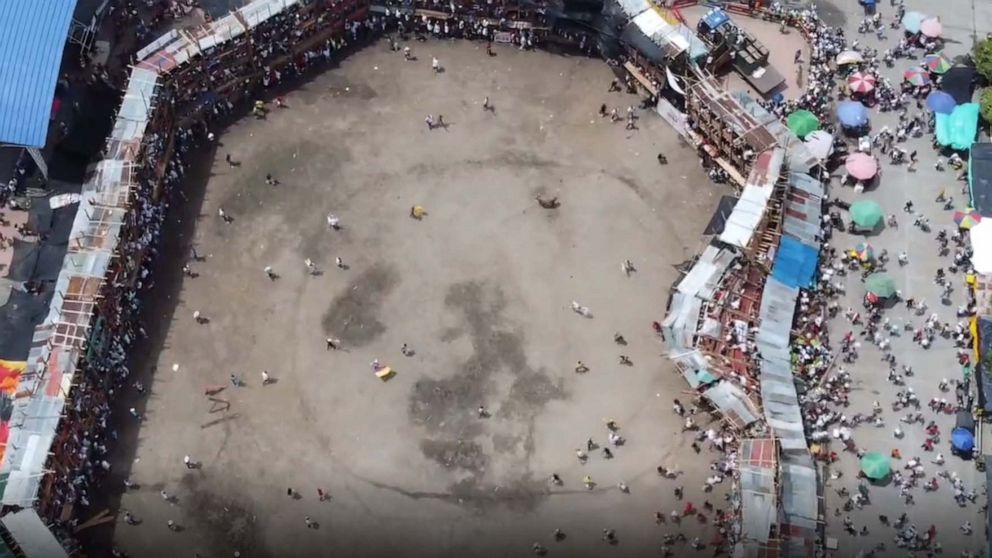 colombia-stadium-collapse