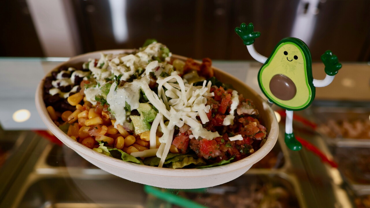 Guaca Go opened a new Royal Palm Beach location on National Guacamole Day with $5 bowls, community giveback events and fresh-made guacamole.