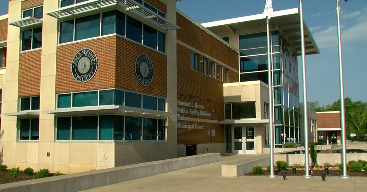 Blue Springs man charged after making threats of mass murder