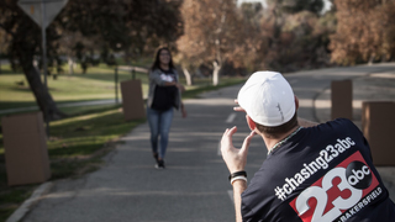 Photos: Bakersfield Marathon Mile 10 and Mile 23