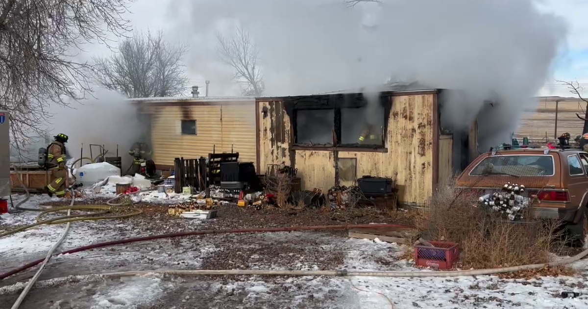Crews respond to structure fire in Sun Prairie
