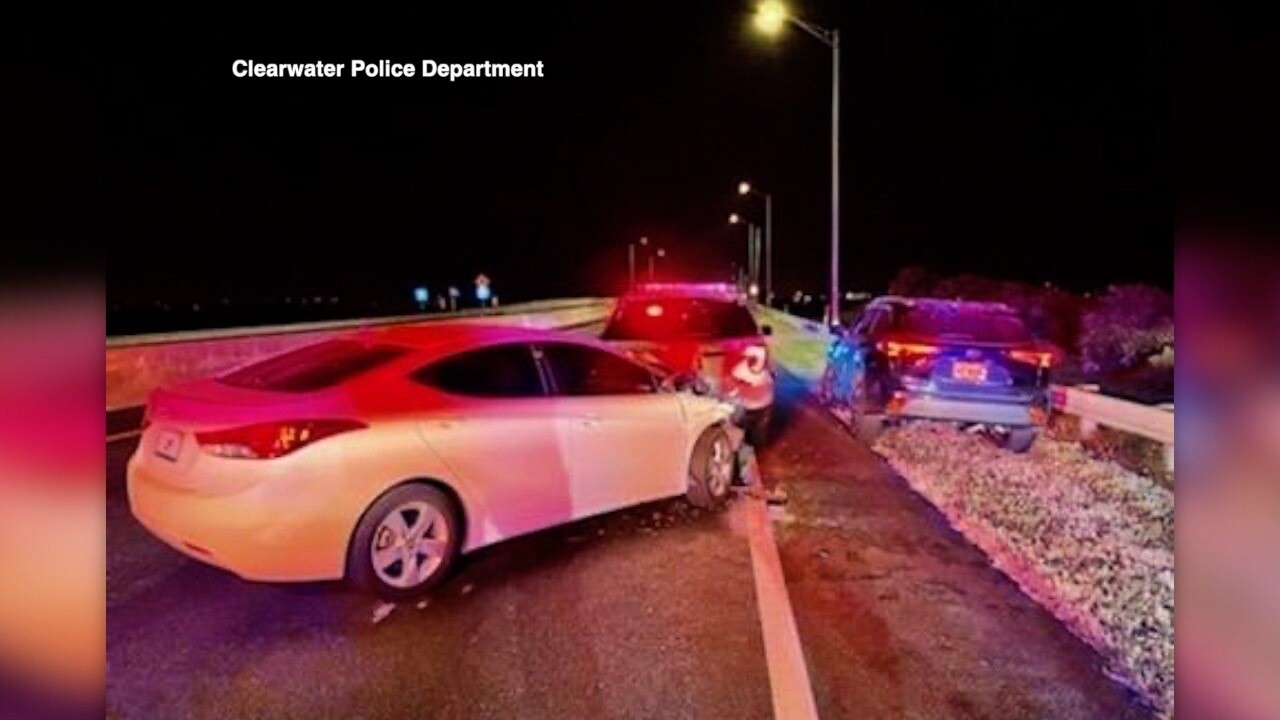 police cars-drunk drivers-crashes2.jpg